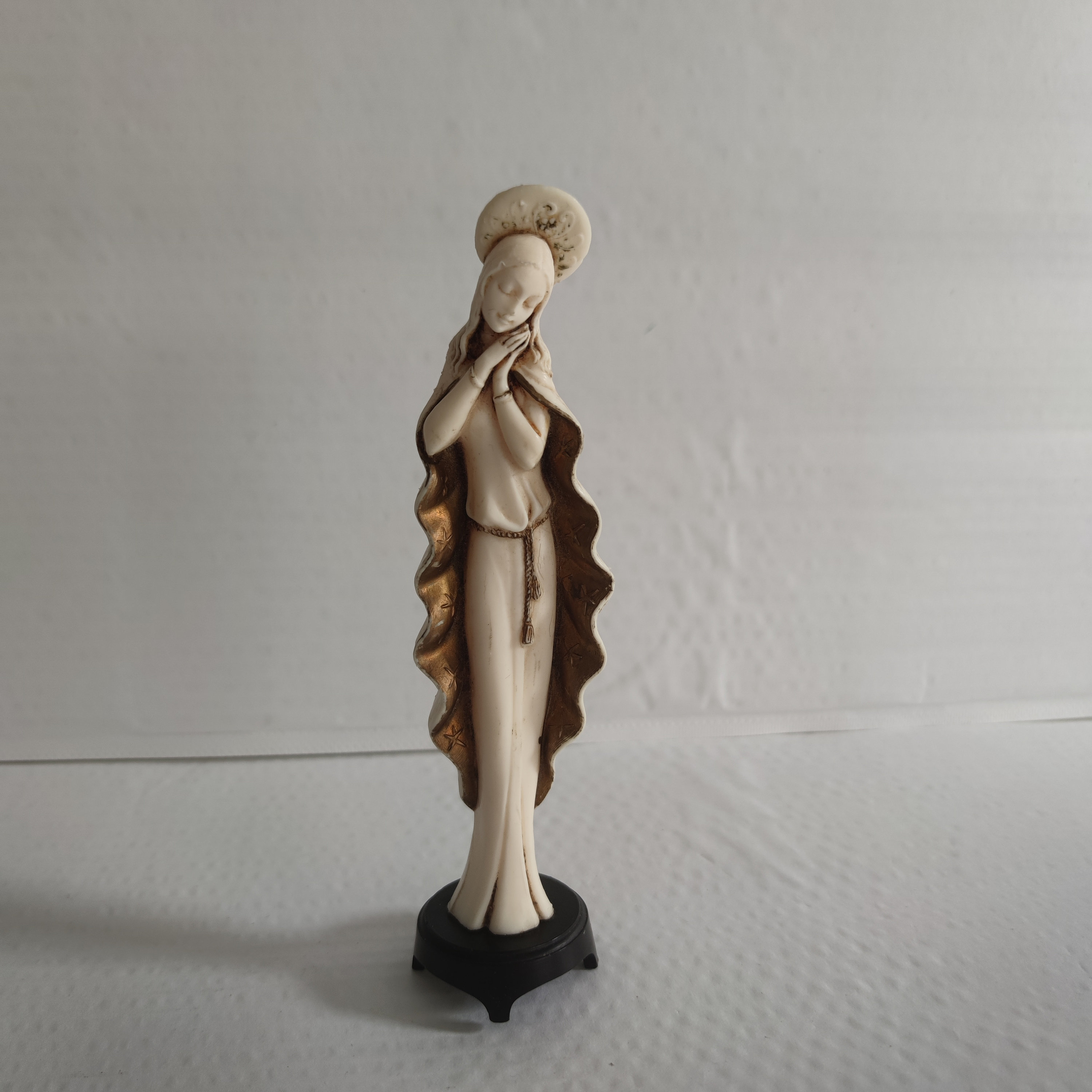 聖母マリア像と天使像　イタリア製 聖母マリア像 イタリア 硬質樹脂 - Etsy 日本