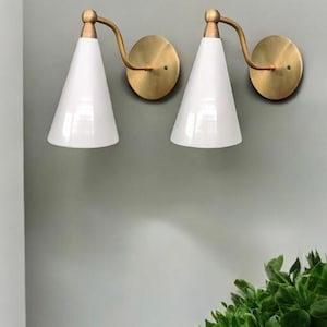 Vintage Italian Brass Wall Sconce – Mid Century Modern Raw Brass Lamp | Handcrafted Bedside Reading Light | Bathroom & Hallway Lighting