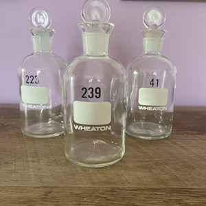 250 Milliliter T. C. Wheaton Chemistry Bottle With Glass Stopper