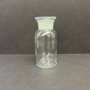 250 Milliliter Wheaton Wide-Mouth Chemistry Bottle With Glass Stopper