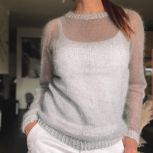 Hand knit woman sweater. Kid mohair and silk sweater. Top crewneck pullover. Kid mohair sweater. Sweater mohair. Kid Silk sweater. Mohair