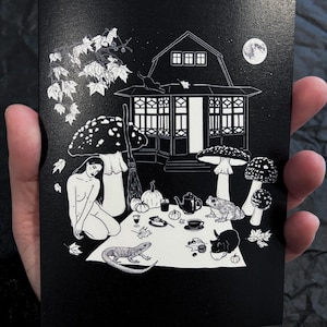 Art de pique-nique de sorcière d'automne / Champignons d'amanite de hutte de Baba Yaga / Crapaud de chat noir fantaisiste de folk gothique / Carte de voeux