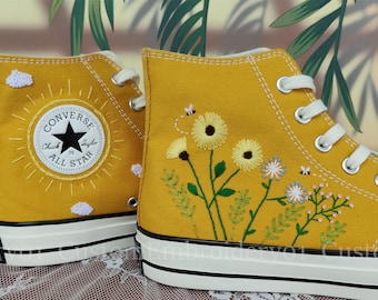 Low price Custom Converse Embroidered Shoes Converse Chuck Taylor 1970s Embroidered Bee&Daisy Converse Shoes Best Gift for Her