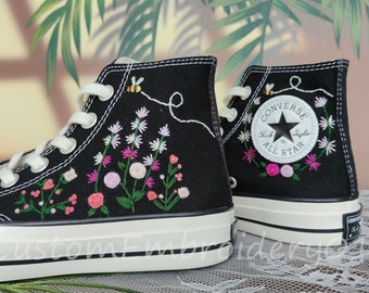 Maßgeschneiderte Converse bestickte Schuhe Converse Chuck Taylor 1970er Jahre bestickte Blumenbiene Converse Schuhe Bestes Geschenk für Sie Hochzeitsgeschenk