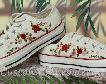 Maßgeschneiderte Low-Top Converse bestickte Rose + Blumenschuhe Converse Chuck Taylor 1970er Jahre bestickt Bestes Geschenk für Sie