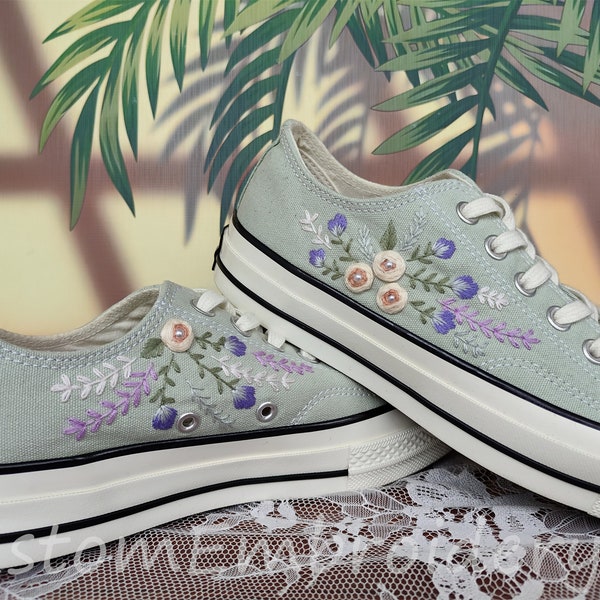 Customized Low-top Converse Embroidered Sunflower Shoes Converse Chuck Taylor 1970s Embroidered Flower Converse Shoes Best Gift for Her