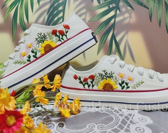 Customized Low-top Converse Embroidered Sunflower Shoes Converse Chuck Taylor 1970s Embroidered Flower Converse Shoes Best Gift for Her