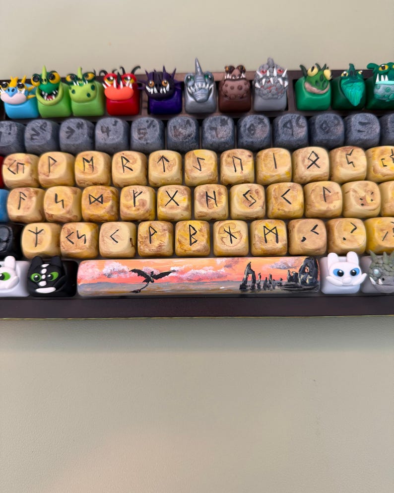 HTTYD Inspired Artisan Keyboard (pre-order) - Etsy