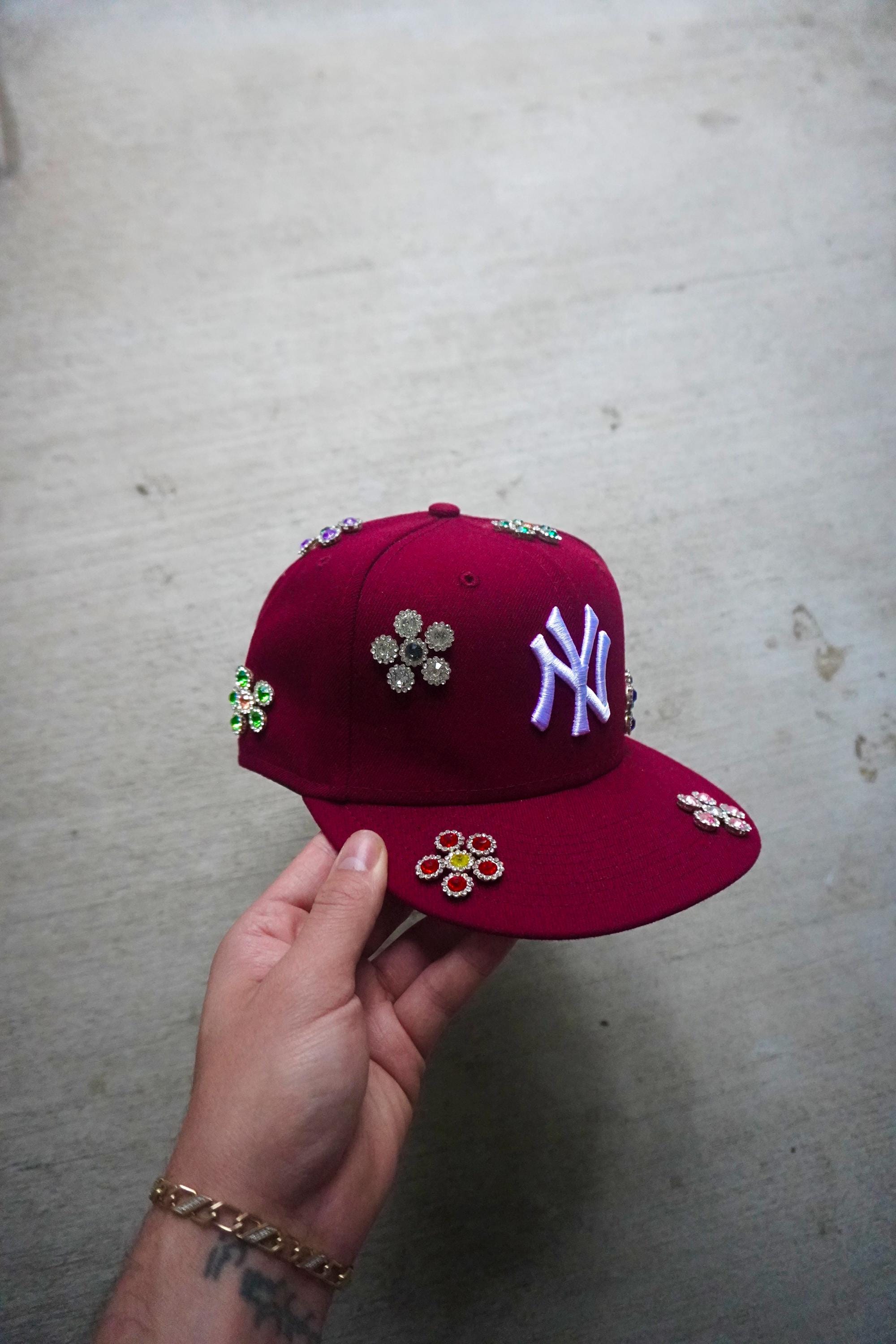 Colorful Gem-Embellished Woman\'s NewEra Snapback GEM HAT – REVOQUE main image 4