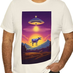 E.T. Aliens Extraterrestrial Alien Abduction Tshirt Shirt Graphic Sci-Fi Cosmic Invaders T Shirt Apparel Clothing Retro Inspired Tee