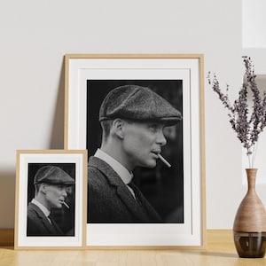 Impressão de Thomas Shelby: Peaky Blinders - Arte de parede em preto e branco (download digital)