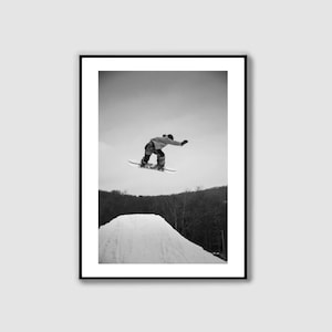 Winter Skiing Print, Snow Landscape Photo, Winter Wall Decor, Skiing Photography, Black and White,  Snow Skateboard, DIGITAL DOWNLOAD