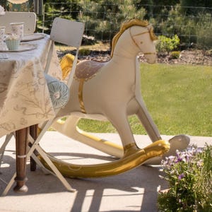 Gold & Cream Large Rocking Horse Foil Balloon – Baby Shower Decor (106 x 86 cm) image 3