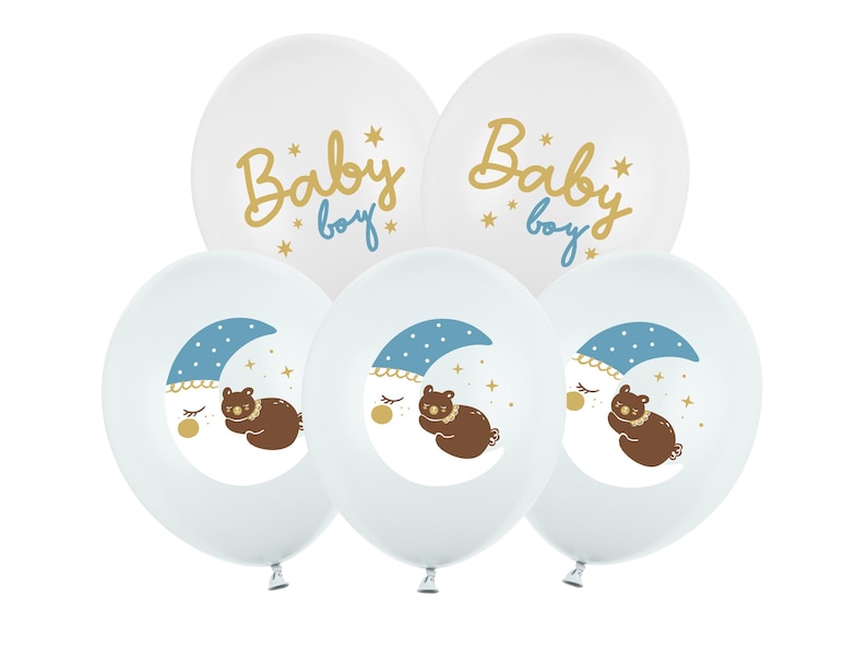 Puede incluir: Conjunto de seis globos blancos con detalles azules y dorados. Tres globos tienen el texto "Baby boy" en letras doradas. Tres globos tienen una luna creciente azul con estrellas y un oso marr&oacute;n durmiendo sobre ella.
