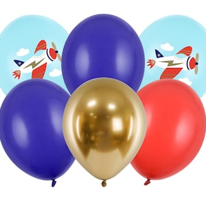 K&ouml;nnte beinhalten: Ein Set aus sechs Ballons in Blau, Rot und Gold. Zwei der Ballons haben einen blauen Hintergrund mit wei&szlig;en Wolken und einem roten Flugzeug mit einem wei&szlig;en Blitz und goldenen Akzenten. Die anderen vier Ballons sind einfarbig.