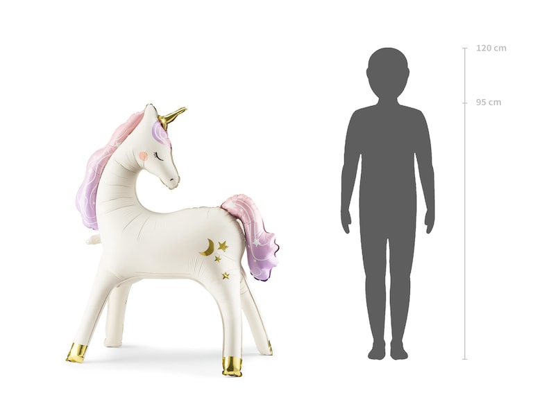 K&ouml;nnte beinhalten: Ein wei&szlig;es aufblasbares Einhorn mit goldenem Horn und Hufen sowie einer rosa-lila M&auml;hne und Schweif. Das Einhorn hat ein Mond- und Stern-Design auf der Seite. Das Einhorn ist etwa 95 cm hoch.
