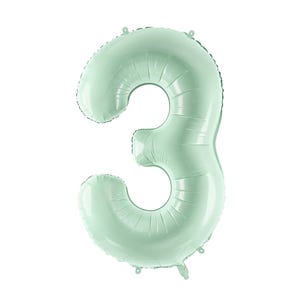 Pu&ograve; includere: Un grande palloncino di numero tre di colore verde chiaro in lamina.