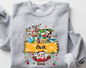 Sudadera navideña familiar de Disney, camiseta grupal navideña de Disney, sudadera navideña de Minnie, escuadrón navideño de Disney con nombre personalizado, Mickey
