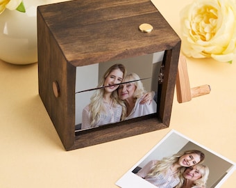 Custom Photo Flipbook Music Box: Hand-Crank Wooden Photo Album with Light