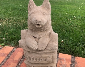 Welcome Dog Alsatian Front Door Statue Ornament