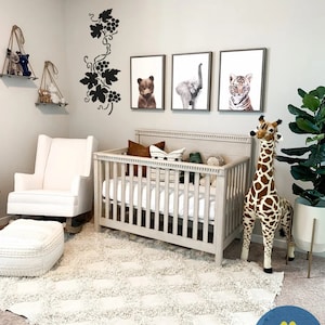 Bede Botanical Stencil-Botanical Wall Stencils instead of Wallpaper-DIY Floral Stencil-Easy for DIY Home Makeover-Floral Stencils for Walls