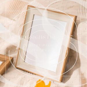 Single Frame Mockup, Close-Up Mockup, Photo Frame Mockup, Vertical Wooden Frame, Digital Frame Mockup, PSD Photoshop Template