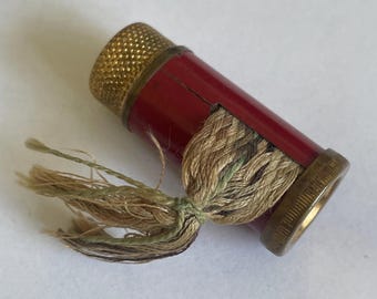 Vintage, Sewing Etui, thread and needle holder