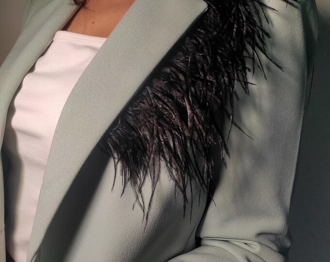 Stitched Feather Pin in Black main image 1