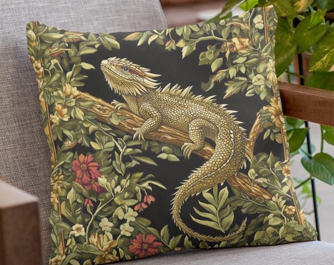 Bearded Dragon Pillow, Cottagecore Home Decor, Farmhouse Style Cushion, Lizard Lover Gift, Botanical Decorative Pillow