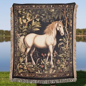 White Horse Woven Blanket, Retro Cottagecore Tapestry Home Decor, Floral Vintage Gift for Horse Lovers