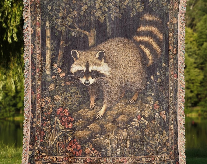 Raccoon Woven Tapestry Blanket, Retro Cottagecore Home Decor, Floral Vintage Housewarming Gift for Raccoon Lovers