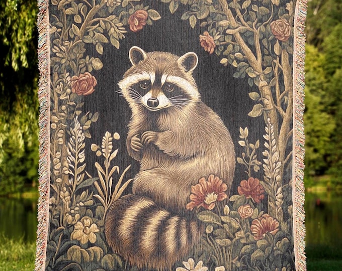 Raccoon Woven Tapestry Blanket, Retro Cottagecore Home Decor, Floral Wall Hanging Gift for Raccoon Lovers
