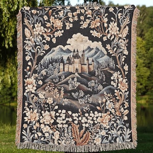 Couverture tapisserie château médiéval, art mural gothique floral tissé, décoration de château du D&D fantastique, jeté esthétique fantastique, cadeau pour les amoureux du D&D