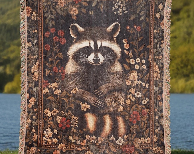 Raccoon Woven Tapestry Blanket, Retro Cottagecore Home Decor, Floral Wall Hanging Gift for Raccoon Lovers