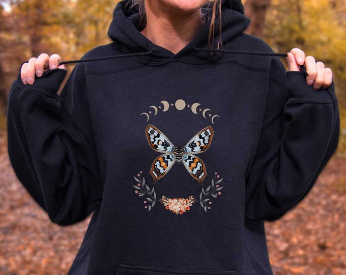 Moth Moon Phases Shirt, Moon Phase Moth Hoodie, Sweatshirt Cottagecore Moth Gift, Cottagecore Lover Gift, Trendy Womens Graphic Sweatshirt