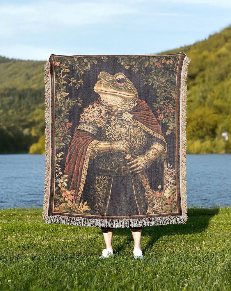 Medieval knight frog lover woven tapestry blanket decor