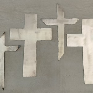 Metal crosses