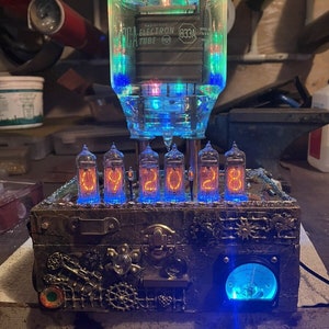 Steampunk Nixie Clock IN14 Retro RCA 833A Power Triode 18 RGBs Lit Ammeter