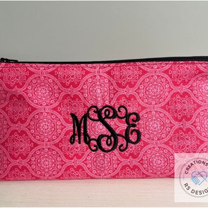 Personalized Makeup Bag Embroidered Travel Bag Cometic Bag Birthday Gift Wedding Gift Graduation Gift Custom Bag Toiletry Bag