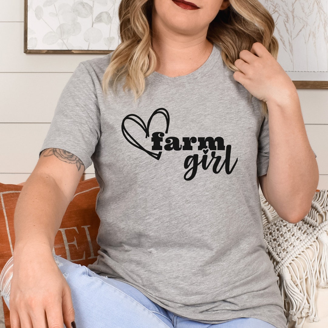 Octavia | Women's Cute Farmland Art Print Shirt main image 0