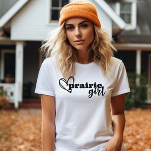 Country Girl T-Shirt, Prairie Girl Shirt Gift, Heart Shirt for Women