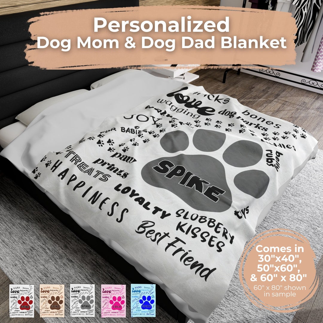 Personalized Dog Mom Quilt/Fleece Blanket - Up to 4 Dogs - Best Gift For Dog Lovers