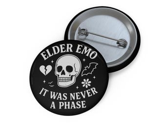 Oudere emo schedel pin-knop | It Was Never A Phase, Goth Badge