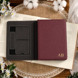 Personalized Burgundy Kindle Paperwhite 12th Gen Case Colorsoft 7 Inch Litchi Vegan Leather Cover Stand Hand Strap new school gift