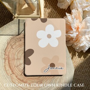 Kindle Paperwhite Case: Colorsoft, Clear Back, Auto Wake/Sleep