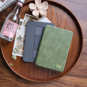 Personalized Green Leather Kindle Paperwhite Case with Strap