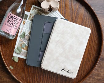 Beige Crocodile Pattern Vegan Leather Kindle Case, Valentine’s Day Gift, 2024 Paperwhite 7" 11th/12th Gen & Kindle 11th Gifts for loved ones