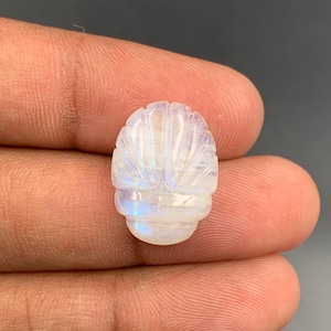 Rainbow Moonstone Scarab Beetle Carving: Handmade Gemstone (19x14x5mm