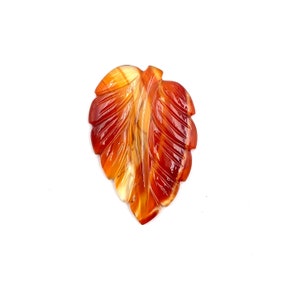 Laguna Agate Leaf Carving: Hand Carved Gemstone (35x25x3mm)