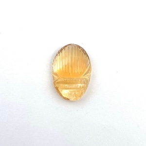 Handmade Citrine Scarab Beetle Carving: 12x9x5mm Gemstone